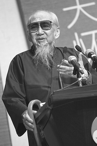 学者炮轰"国学大师"文怀沙
