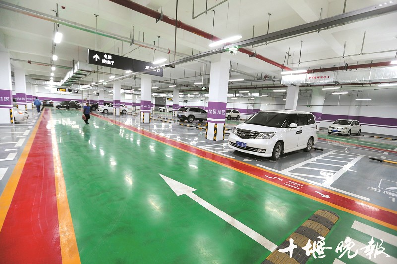 市体育中心停车场投用 北京路沿线停车难缓解